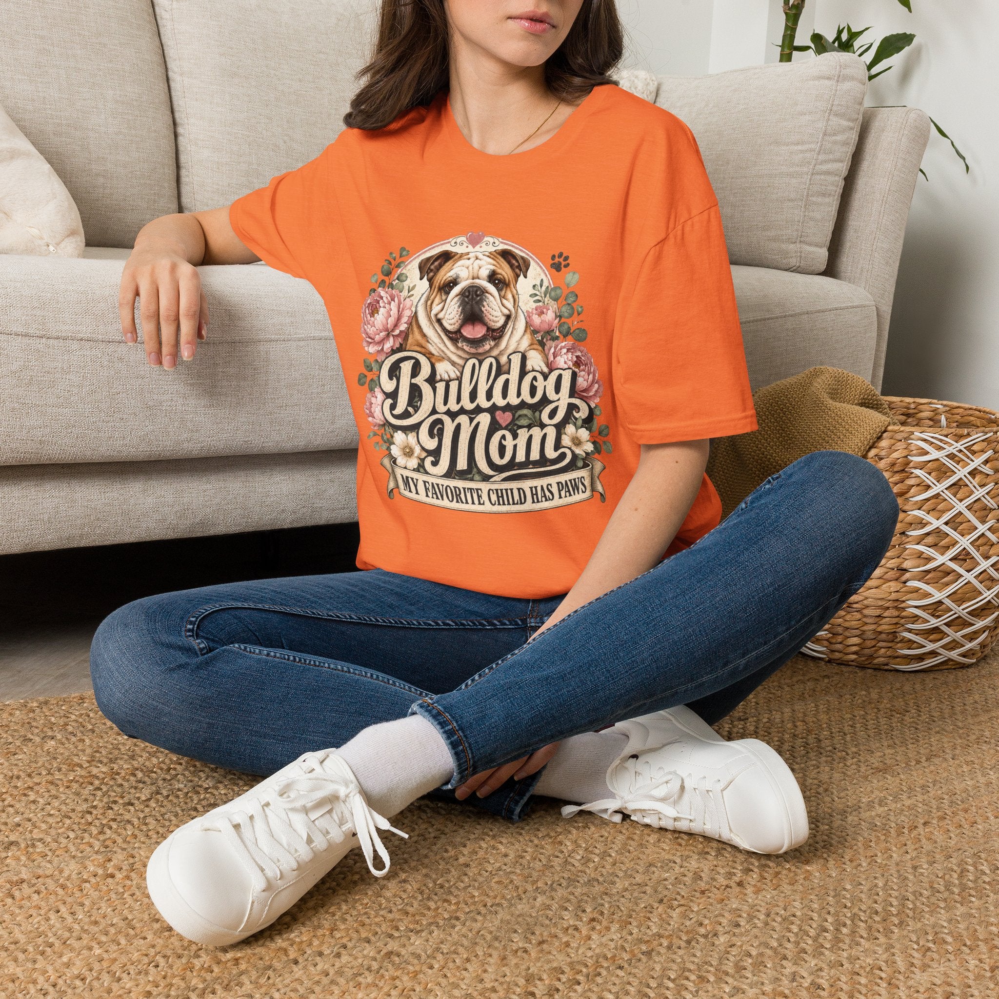 Bulldog Mom T-Shirt