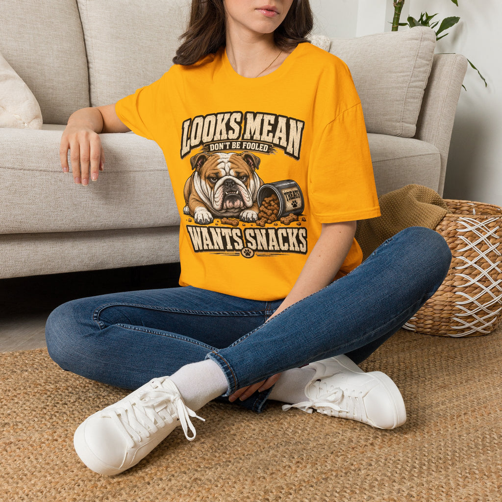 looks mean T-Shirt