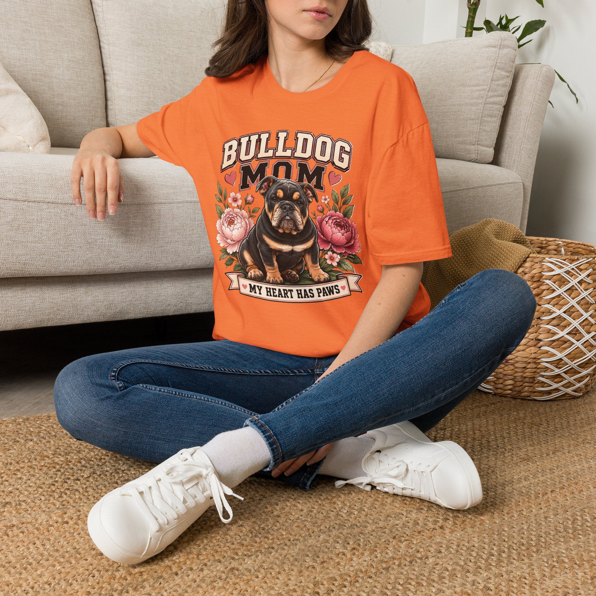 Bulldog Mom T-Shirt