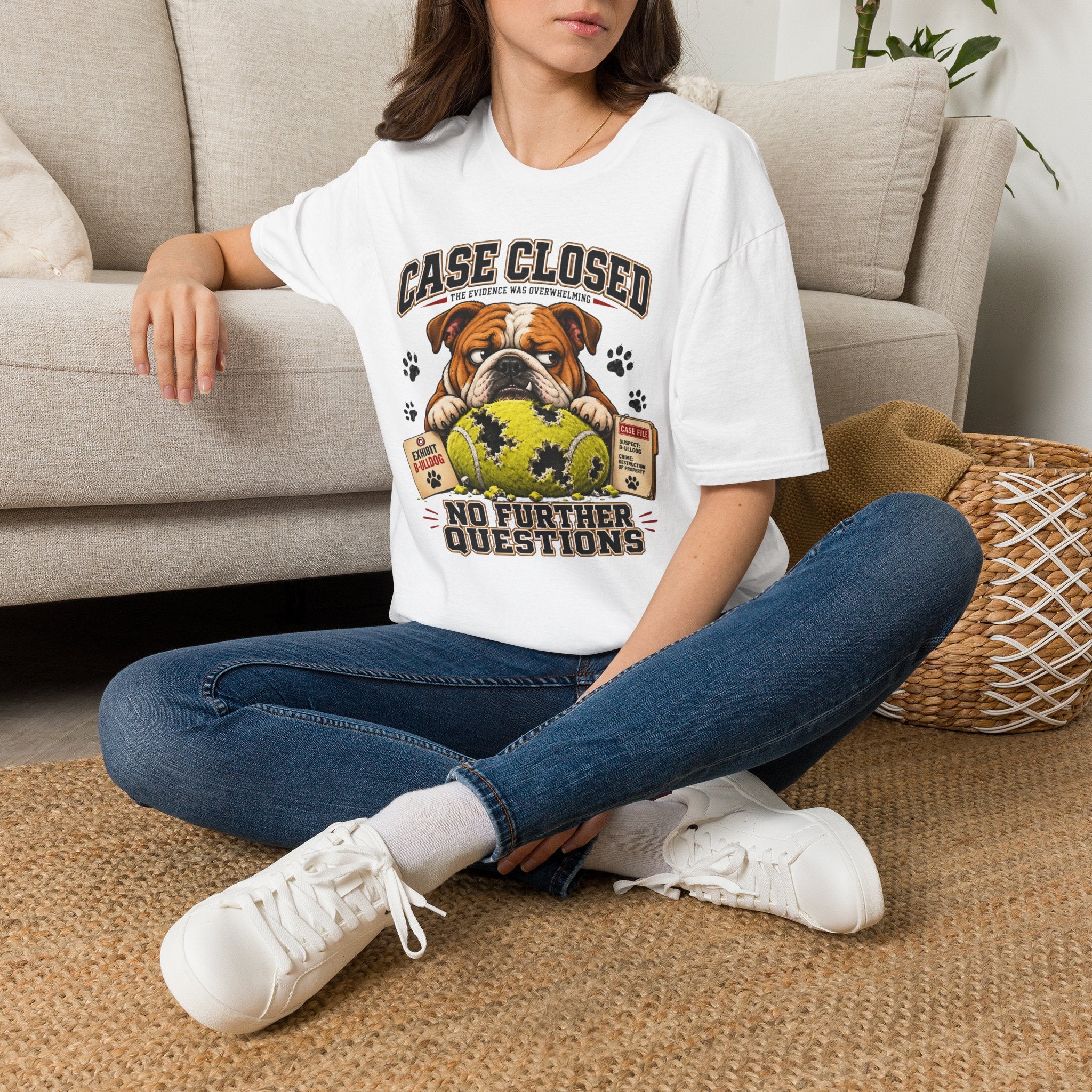 case closed T-Shirt
